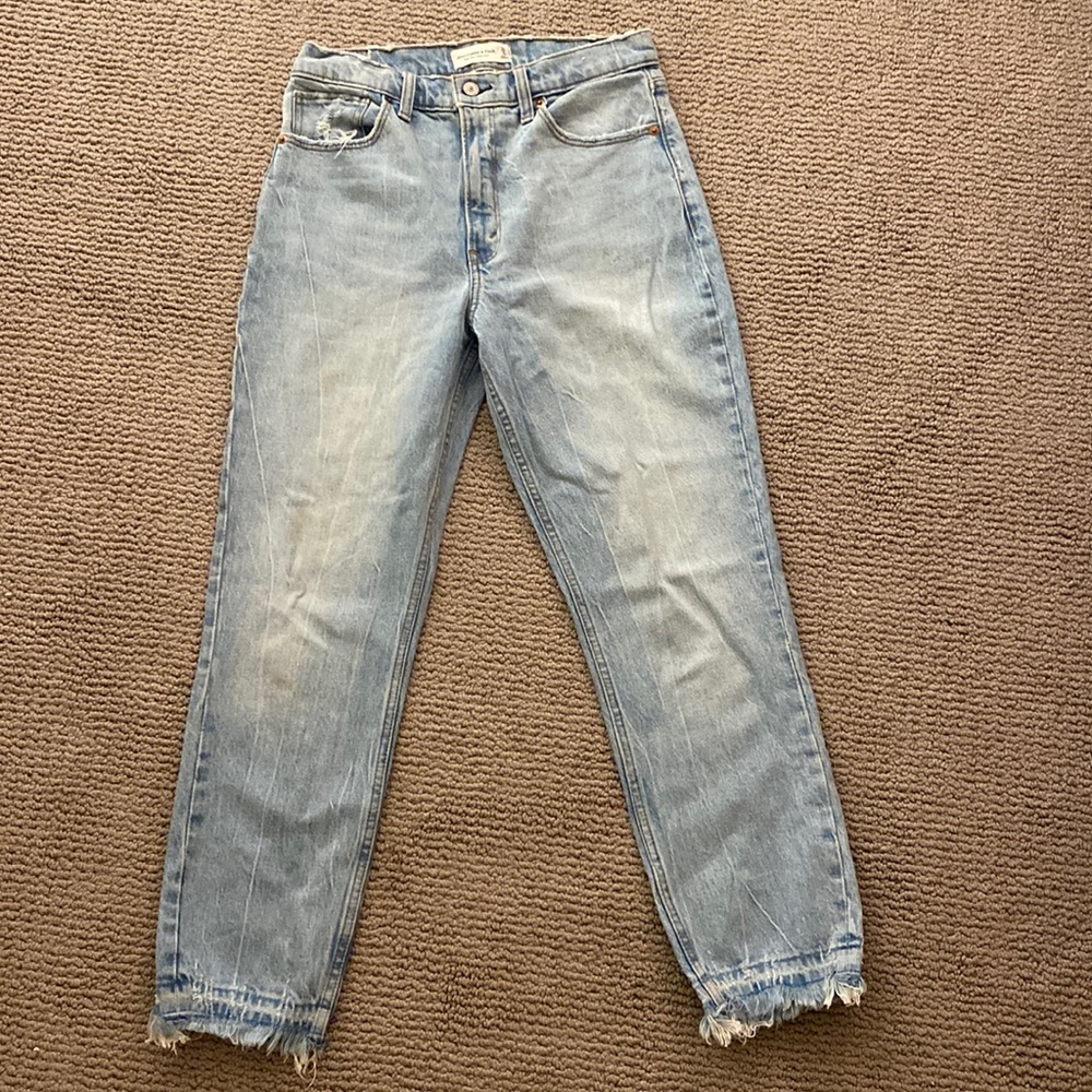 Abercrombie High Rise Mom Jean